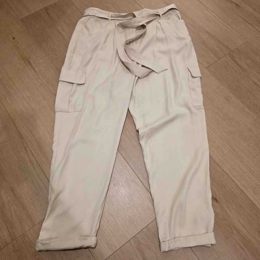 Chicos Beige Tencel Lyocell Cargo Ankle Pants Belted Utility Size 1.5 US 10